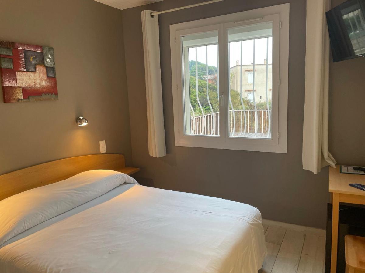 Au Tapis De Sable Hotel Saint-Cyr-sur-Mer Ngoại thất bức ảnh
