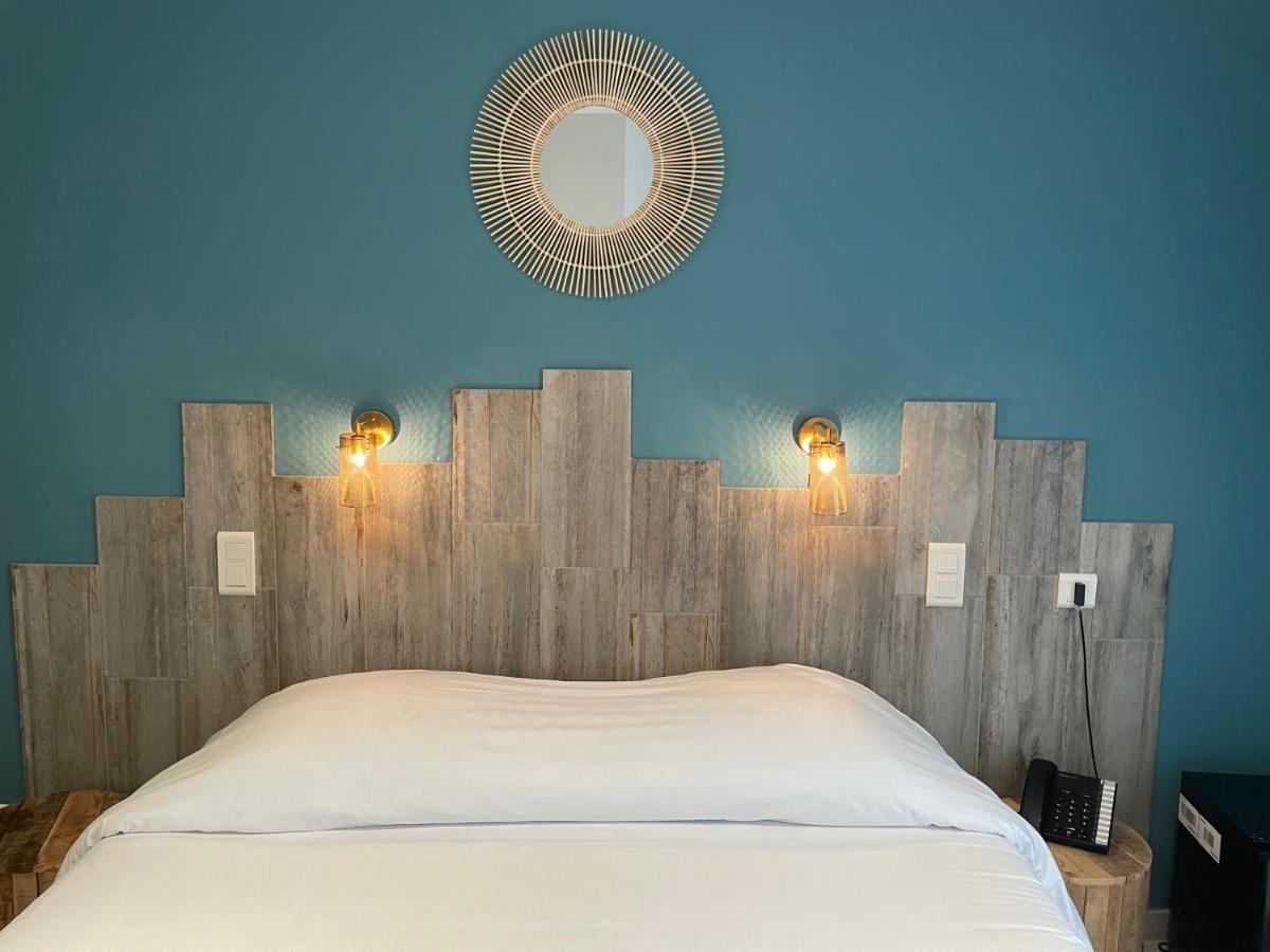 Au Tapis De Sable Hotel Saint-Cyr-sur-Mer Ngoại thất bức ảnh