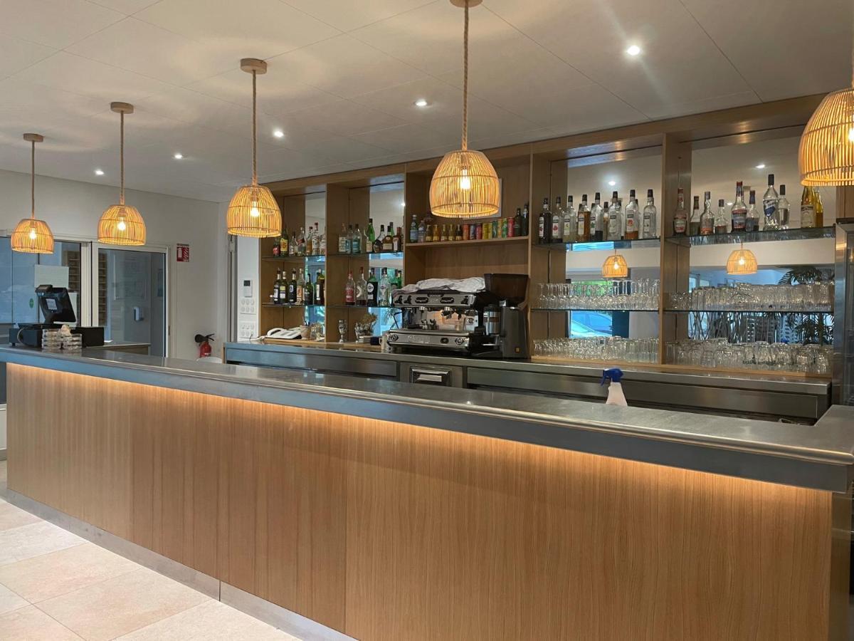 Au Tapis De Sable Hotel Saint-Cyr-sur-Mer Ngoại thất bức ảnh