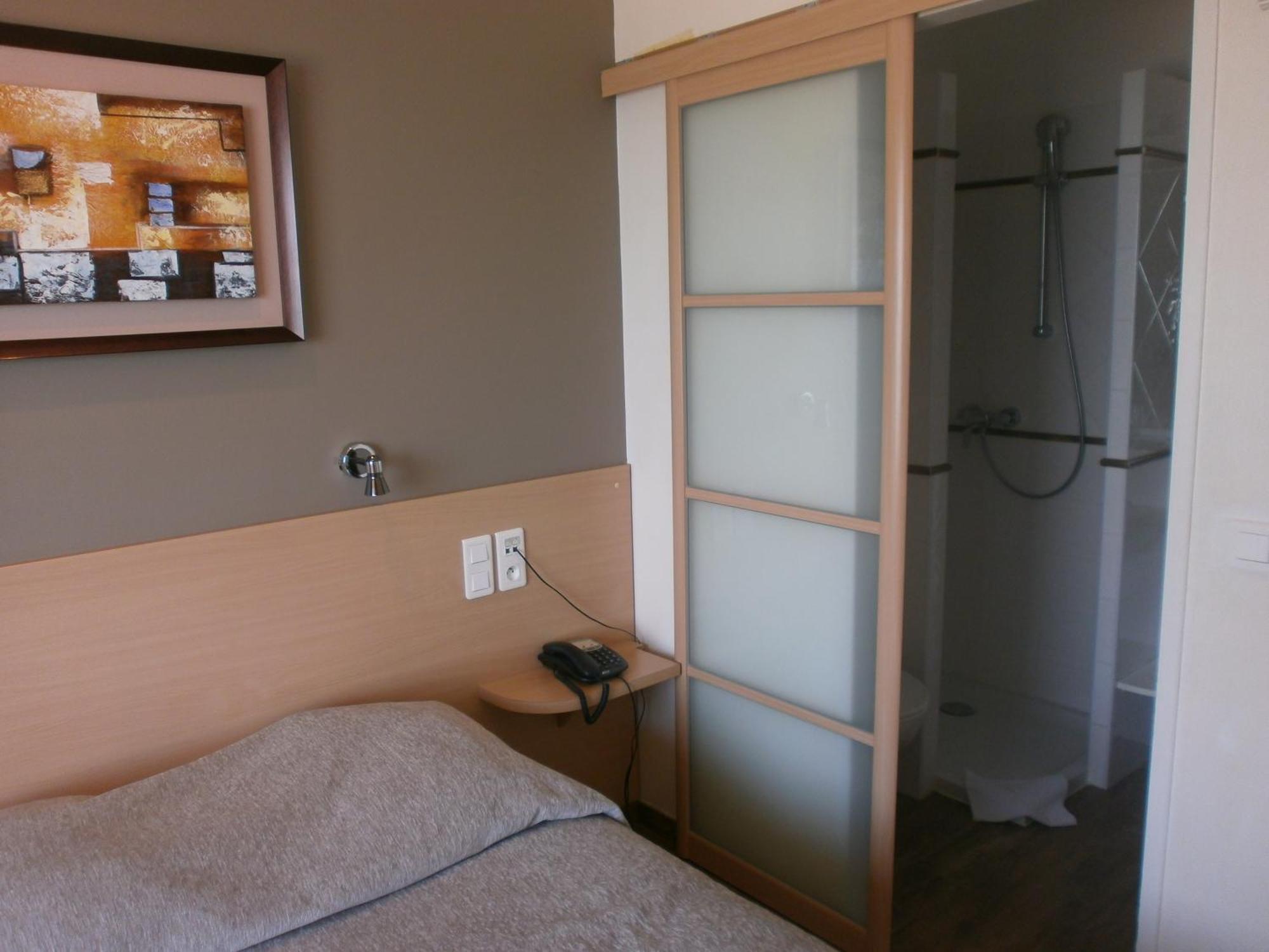 Au Tapis De Sable Hotel Saint-Cyr-sur-Mer Phòng bức ảnh